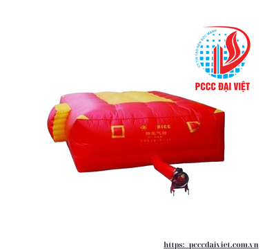 ĐỆM HƠI CỨU HỘ TRÊN CAO 16 MÉT